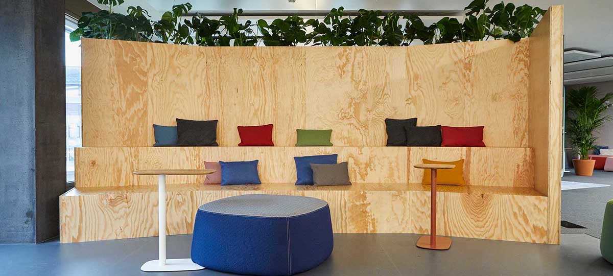 Haworth Schweiz: Showroom Andreasturm Zürichby Marco Sieber