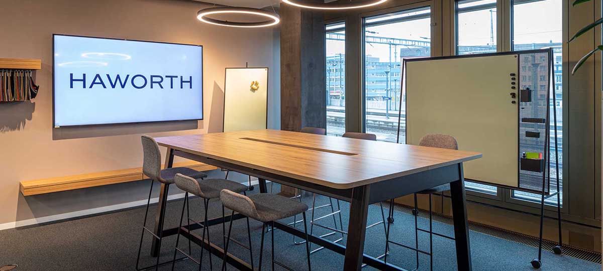 Haworth Schweiz: Showroom Andreasturm Zürichby Marco Sieber