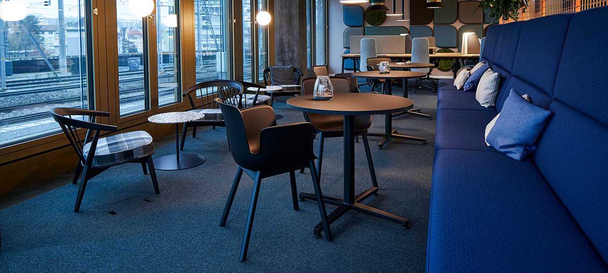 Haworth Schweiz: Showroom Andreasturm Zürichby Marco Sieber