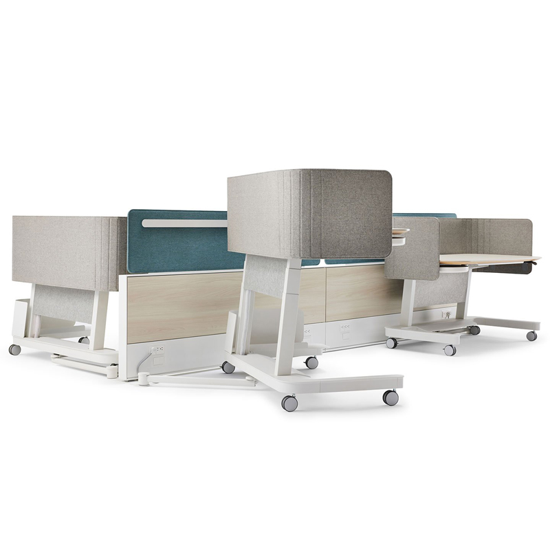 Haworth Compose Echo workspaces in a office space