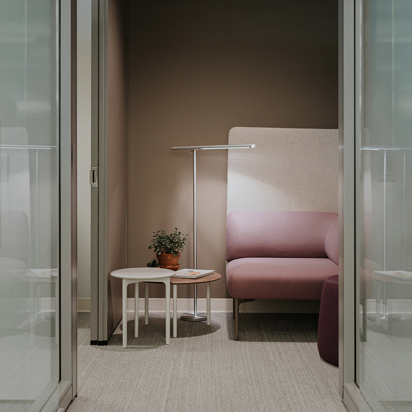 Cabana Lounge, Brazo Lounge and Openest Sprig table in private workspace